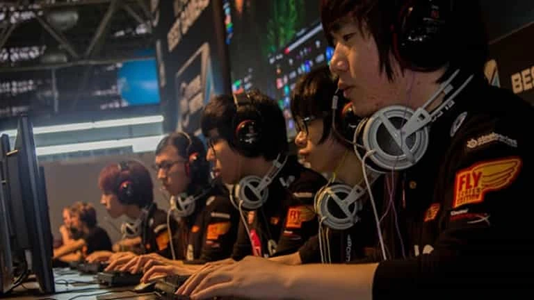 Kebiasaan Gamers Indonesia yang Bikin Sulit Berkembang